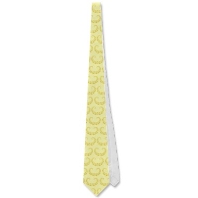 Yellow Gold Heart Tie