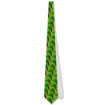 Green Fault Line Tie